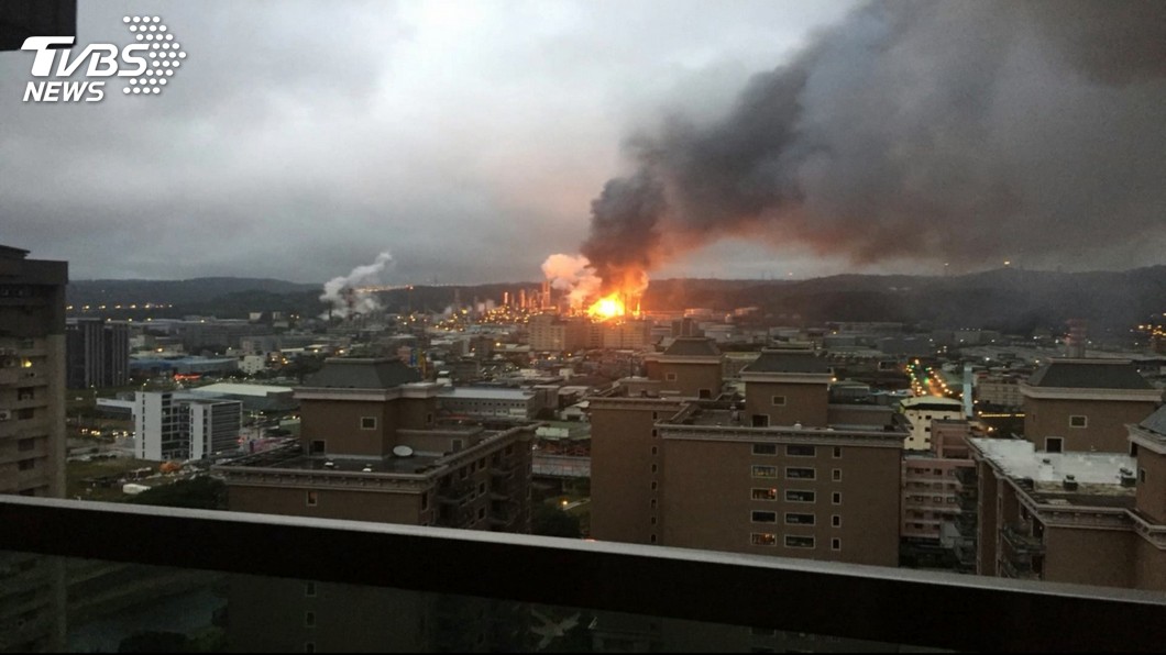 桃園廠爆炸中油道歉 居民心驚要求遷廠