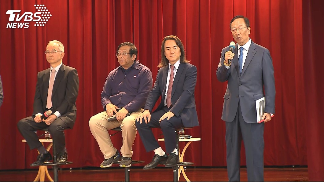 鴻海FII上市想抽籤 小股東開戶不容易