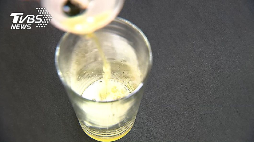 6小時灌25瓶提神飲料 他大腦最後爆了…