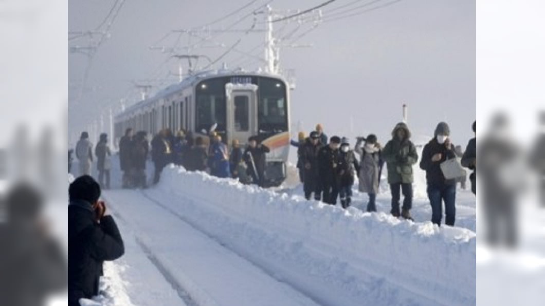 雪地滑倒別輕忽！　腰椎骨折恐將不良於行
