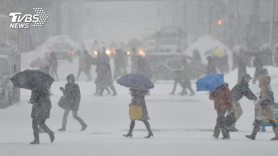 日本北部強風暴雪吹襲　部分積雪達2公尺