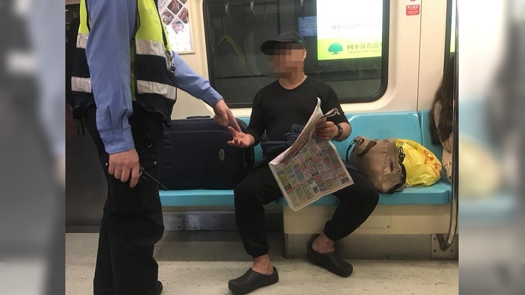 男搭捷運丟行李佔4位 「不想給外國人坐!」