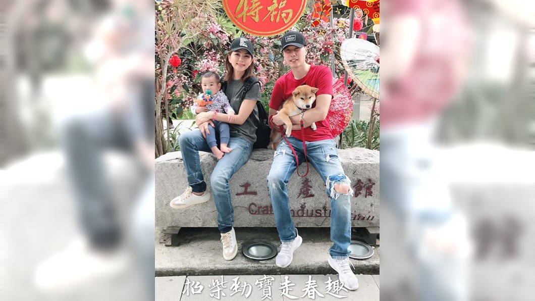 Ella偷拍老公唱情歌 和寶貝兒子飆高音