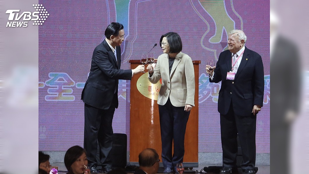 駐華使節前亮相 吳釗燮主持外交部晚會