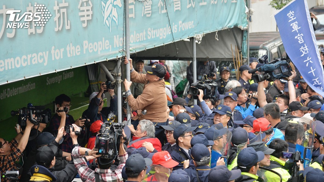 軍人年改　王定宇：未獲通知何時要通過