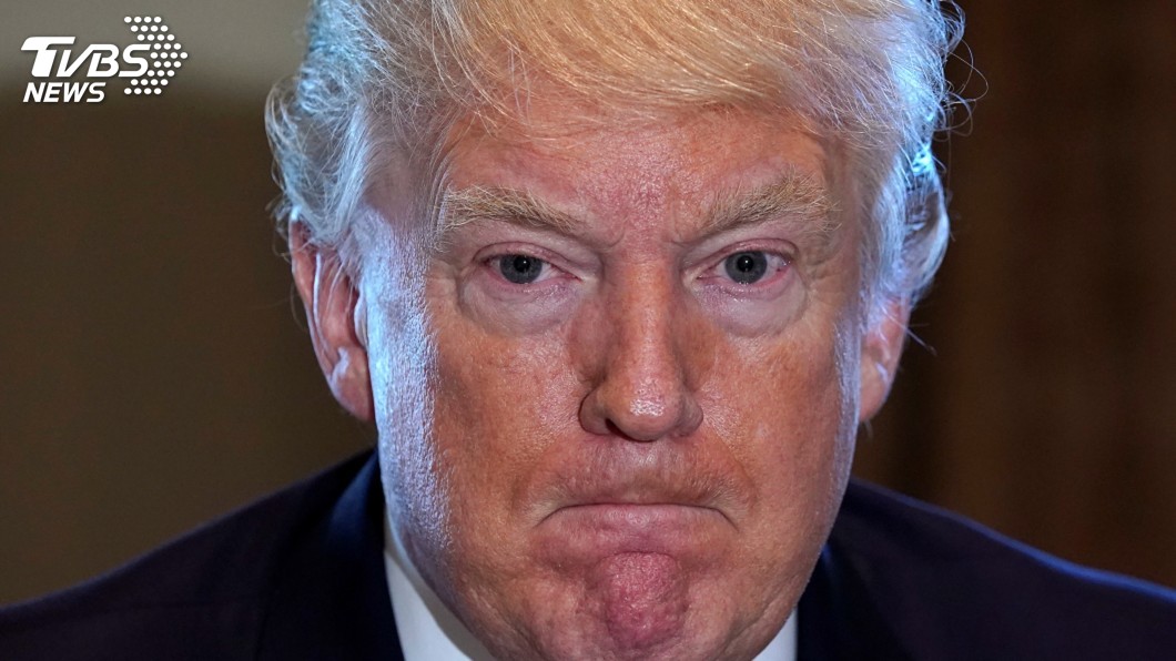 川普轉支持更嚴格槍管 國會議員驚訝