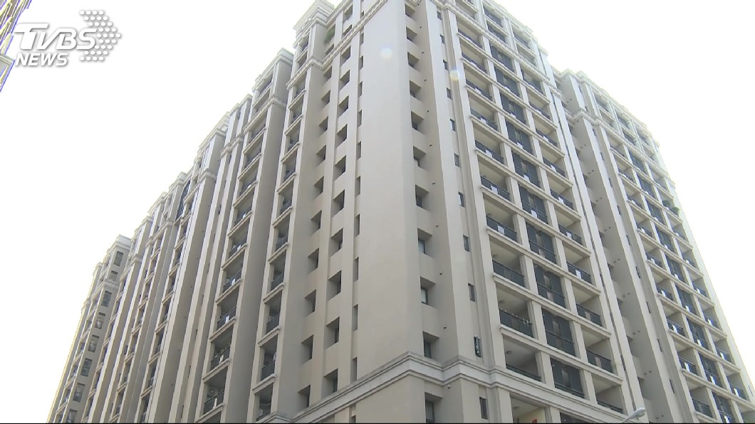 珠寶商控女前員工闖住家 竊走百萬金塊