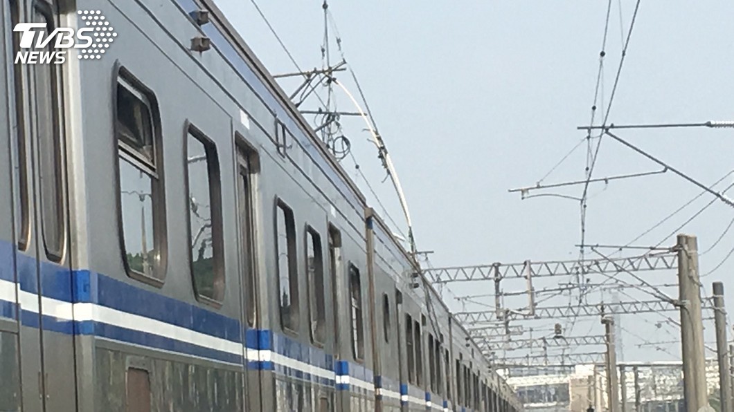 台鐵電車線沒電號誌故障 影響4千名旅客