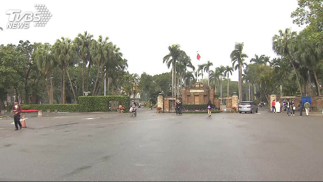 藍指台大校長不上任教長下台 綠籲尊重大學自治