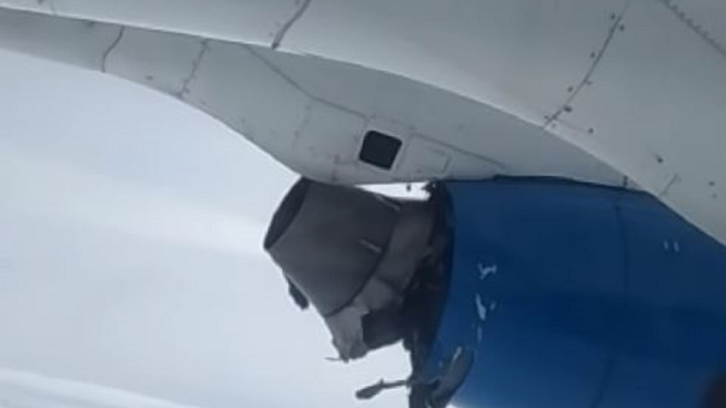 緊急折返！　吉爾吉斯客機引擎爆炸鬆脫