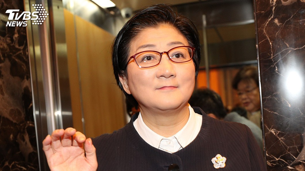 雷倩:有人運作要婦聯會完全消失