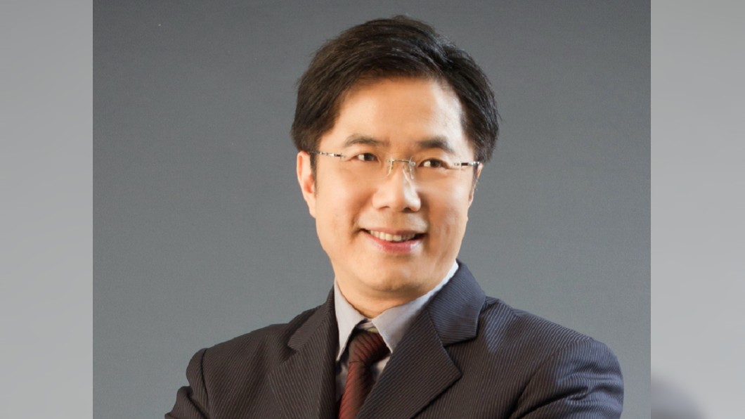 快訊/民進黨台南市長初選公布! 黃偉哲披綠袍