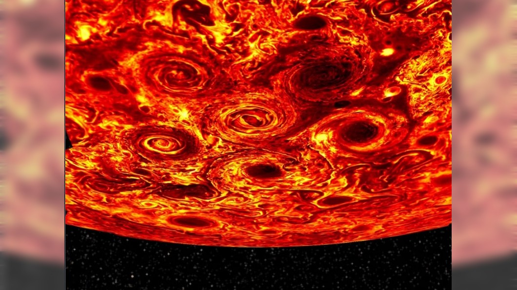 木星大氣層絕美如畫 比科學家所想厚實
