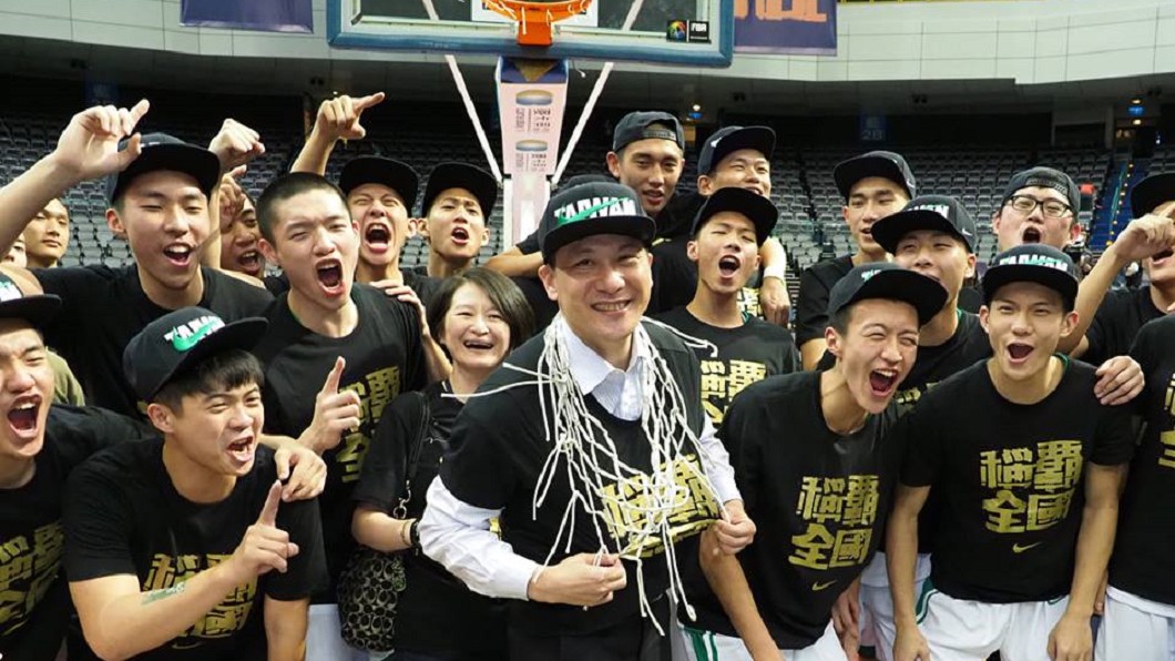 快訊/綠色神盾!松山退能仁 奪HBL6冠