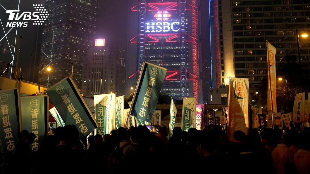 港泛民新當選議員遭提司法覆核