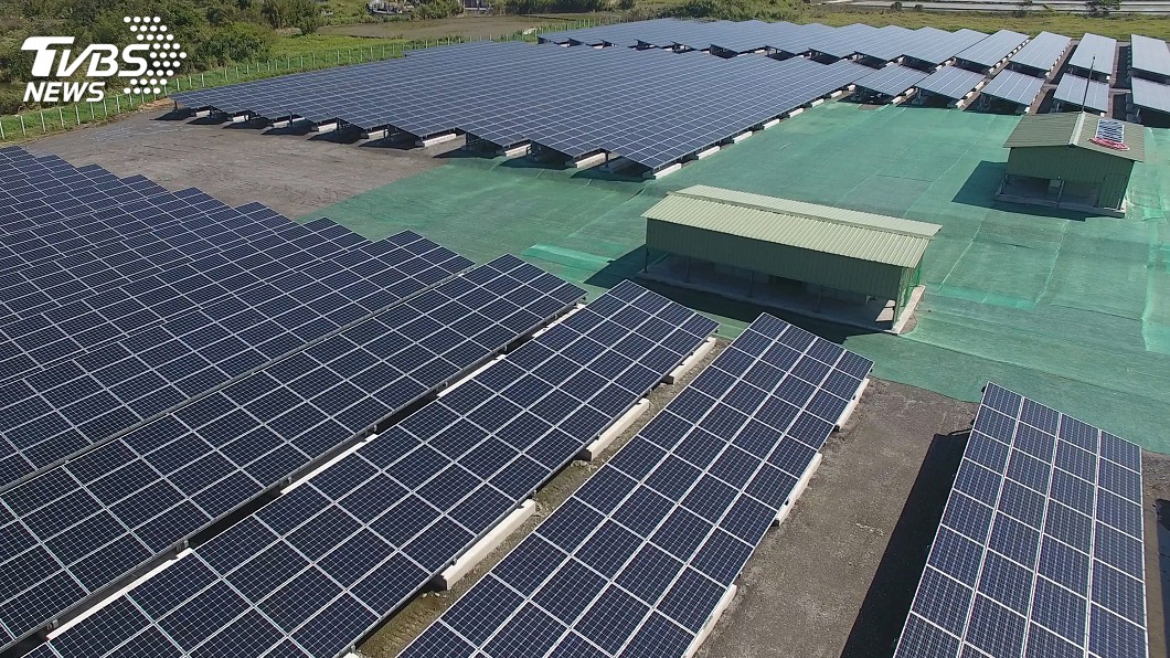 推動綠能光電 桃園垃圾場轉型太陽能基地