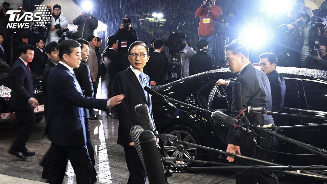 韓檢方傳喚前總統 李明博否認所有指控