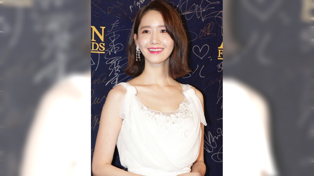 亞洲電影大獎!潤娥白禮服性感 王大陸否認演《少時2》
