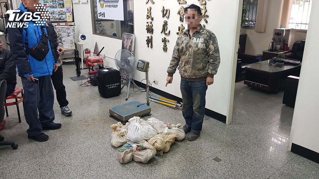 國有林地挖採龜甲石　2嫌遭保七警法辦