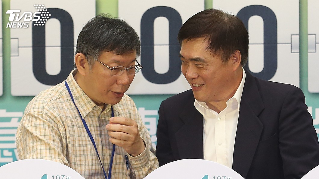 郝龍斌籲恢復敬老金 柯文哲不同意
