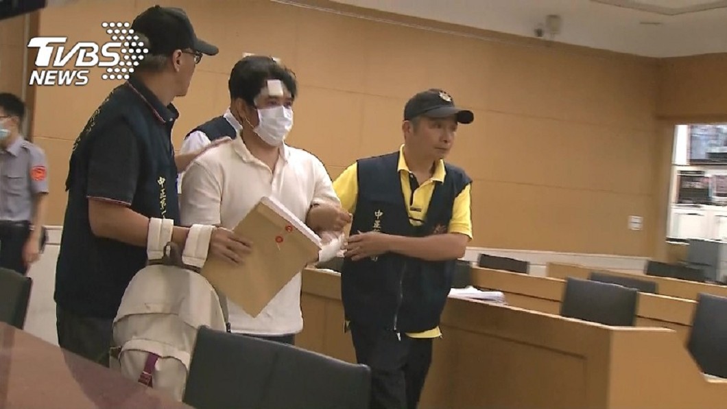 偷軍刀砍憲兵 呂軍億殺人未遂一審判7年