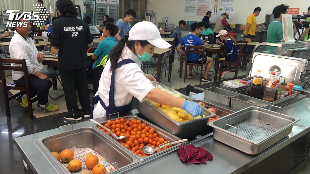 舉重金牌教練控A錢 國訓中心執行長駁斥