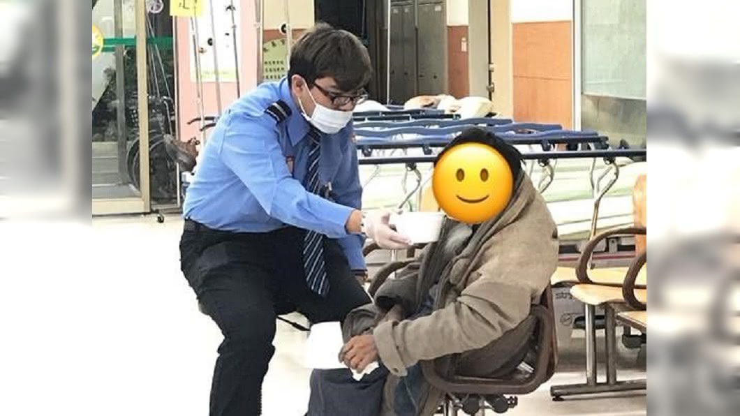 太暖!遊民病倒無力 保全端泡麵一口一口餵…