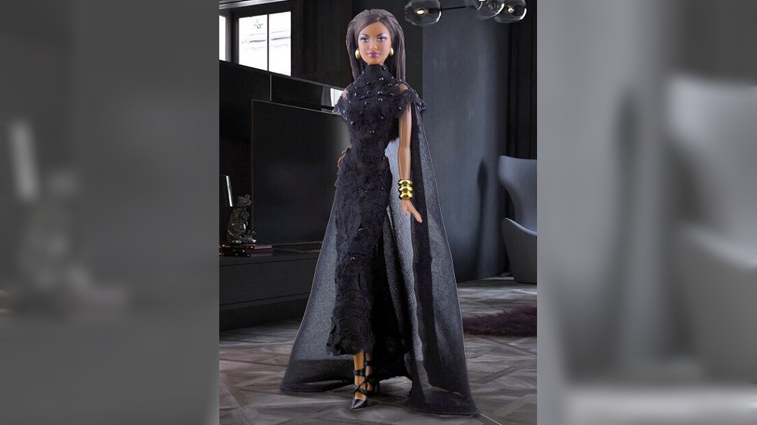紐約設計師巧手 將芭比改造成藝術品