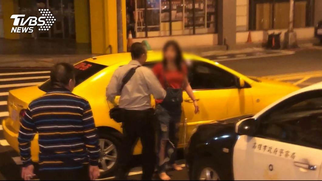 喝醉鬧小黃!司機無奈 將醉女載往派出所