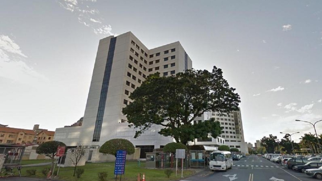 刀王豪落魄／一天1.2萬　頂級病房一住超過700天