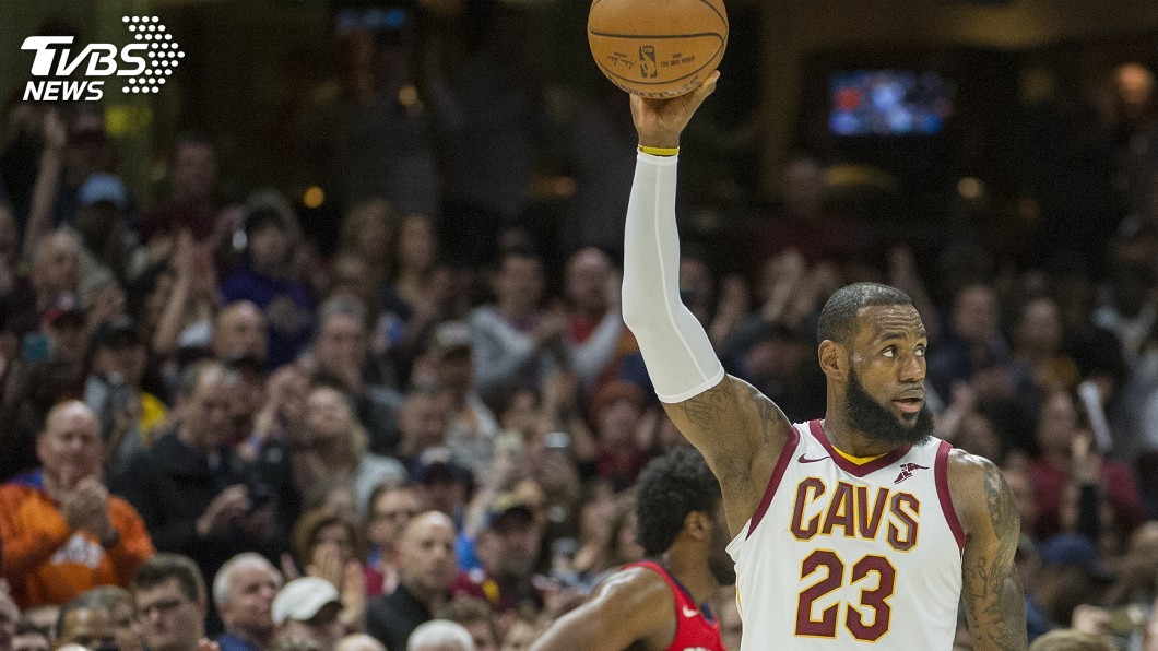 NBA詹姆斯連續雙位數得分　867場躍居第1
