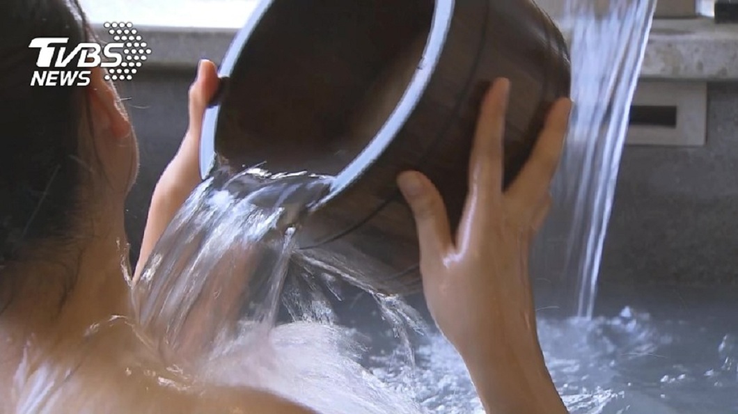 國小主任揪人妻泡湯　正宮抓姦慘噴300萬