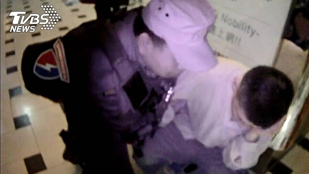 失業男婚變染毒　遇特警盤查太緊張露餡