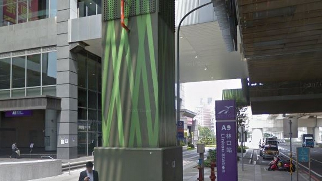 快訊/機捷北上列車「林口站」斷電! 手動開門疏散