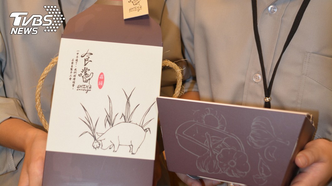 爺爺手作香腸 畢業生發想品牌包裝推美味