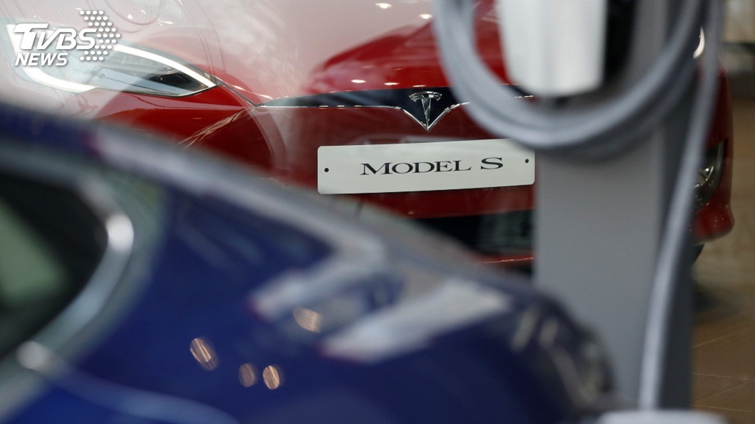 特斯拉6月底 自中國召修8898輛Model S