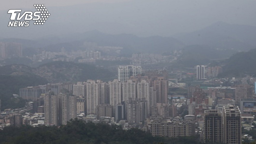 西半部為背風面 空氣品質恐達橘色等級
