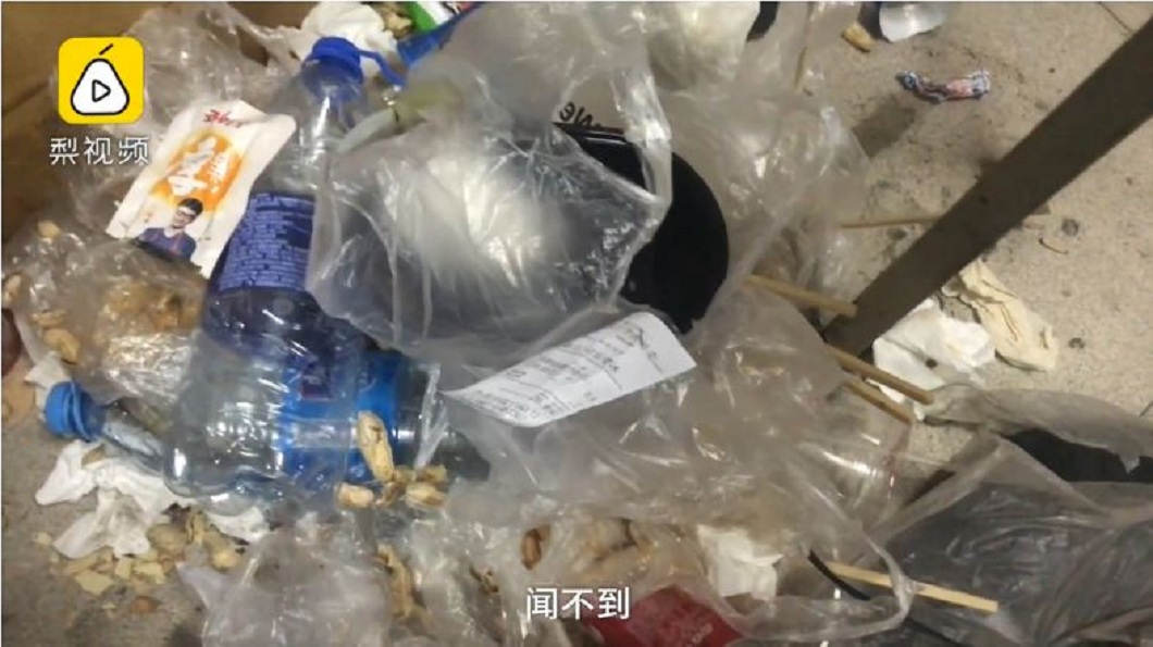 宿舍搞成垃圾場逼走3室友 邋遢男:我聞不到臭味