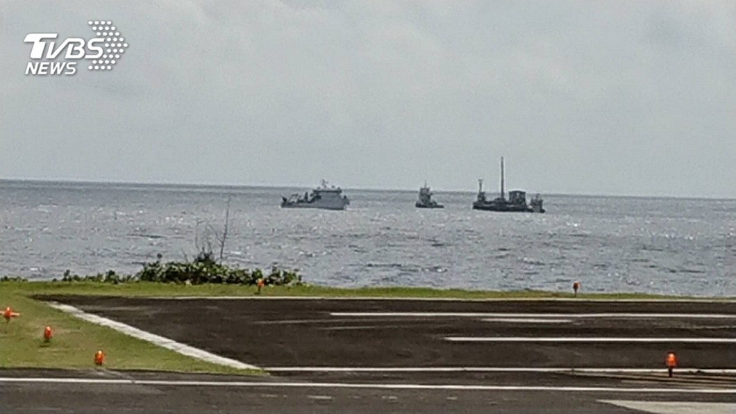 墜海黑鷹直升機失聯67天 打撈上船尋獲2遺體