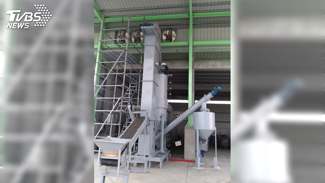 全台首座生物炭發電 高雄區農改場辦觀摩