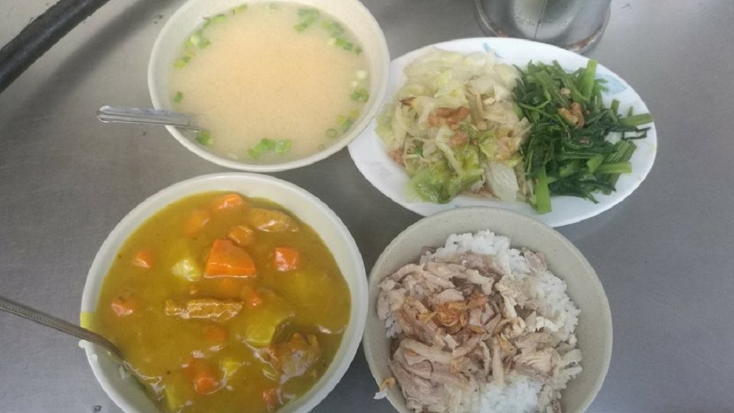 「2主餐2菜1湯」只花80元 北部網友好羨慕