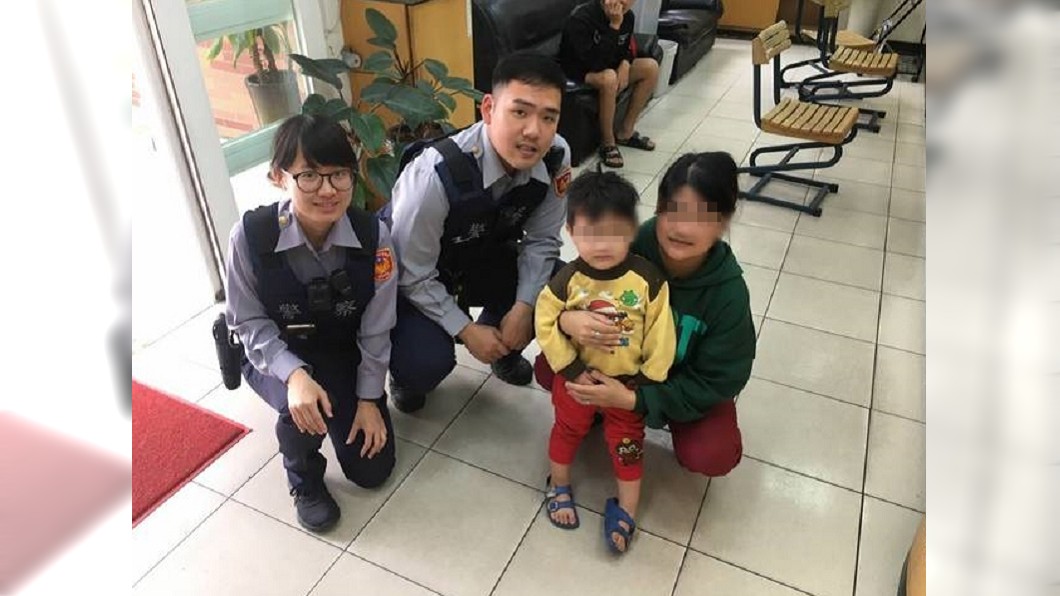 33歲「阿嬤」來領3歲孫 笑:我12歲就當媽啦!