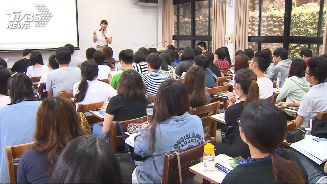 到底要不要念大學?成大教授貼長文這樣說