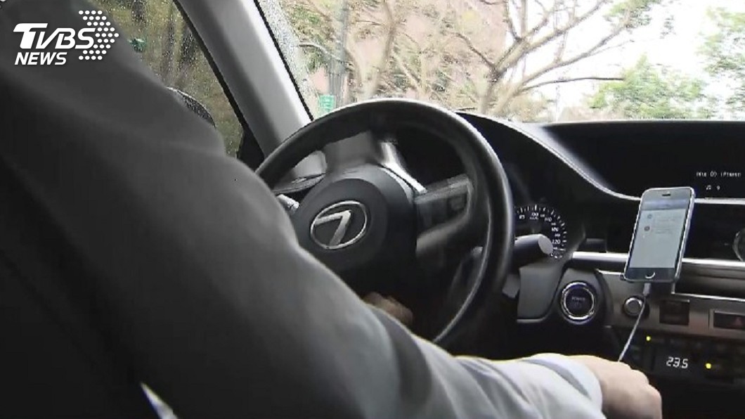 Uber傳壓低車資引發駕駛出走? 官方否認