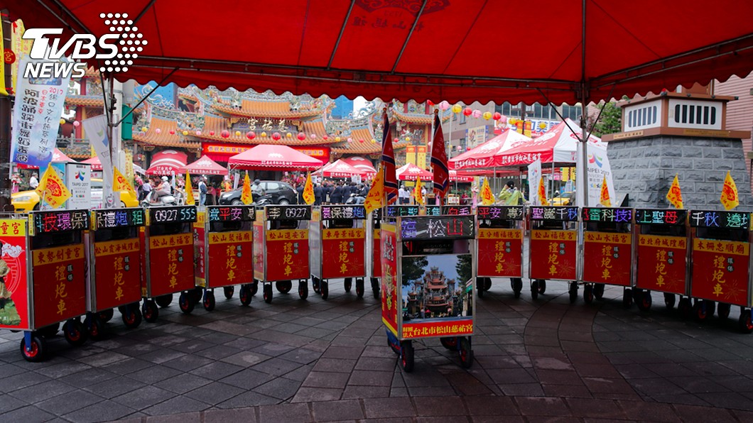 松山慈祐宮媽祖遶境　鞭炮車響應環保