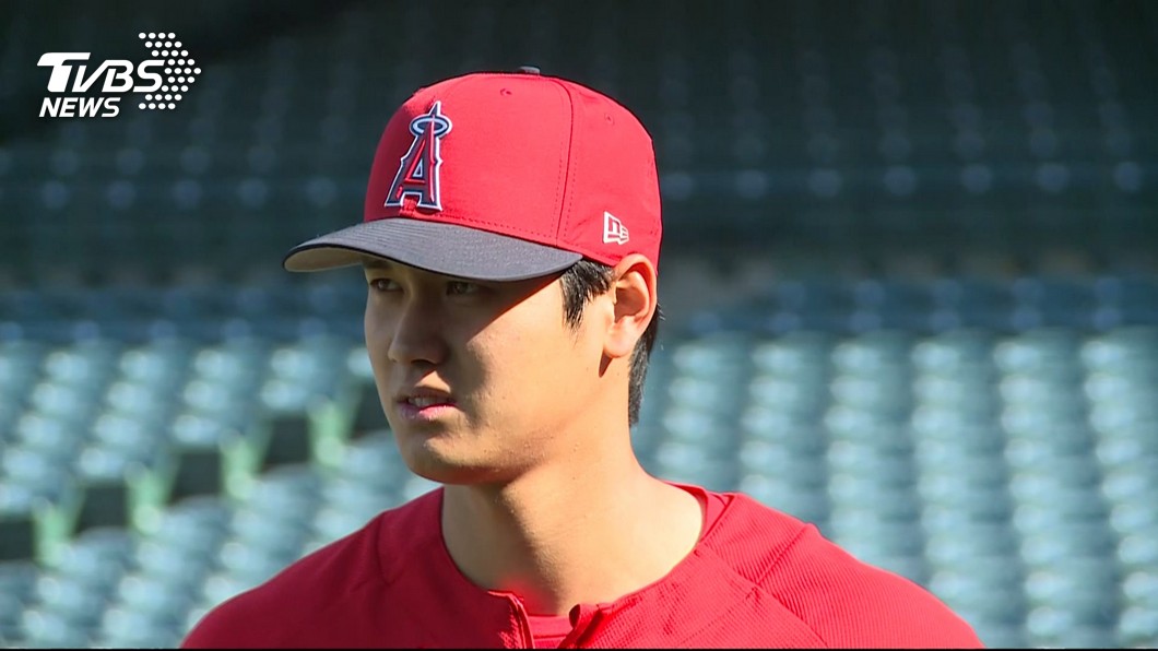 大谷翔平練球 日媒貼身緊跟狂拍照