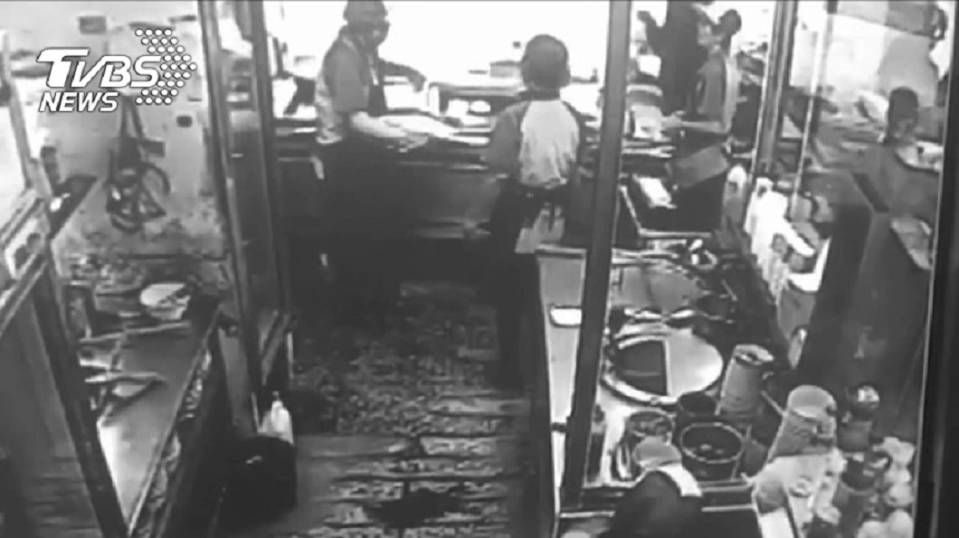 早餐店殺手踢鐵板!越籍勞工一句話 她索賠13萬栽了