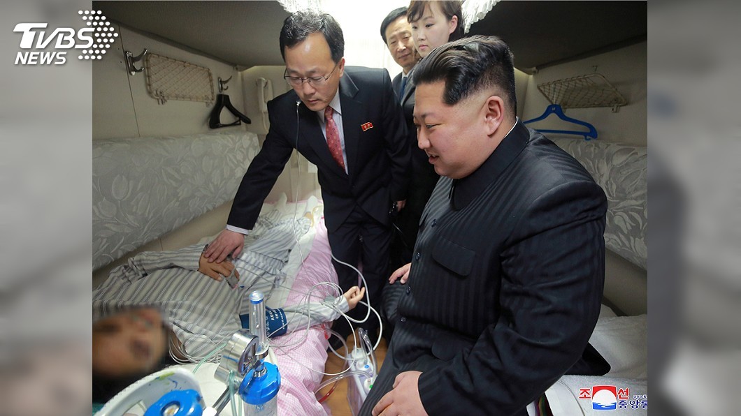 北韓大車禍死傷陸客啟程返國　金正恩親送行
