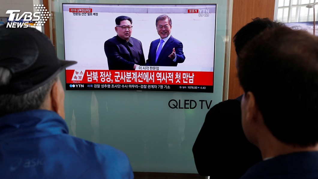 金正恩跨越北緯38度 文在寅親自迎接