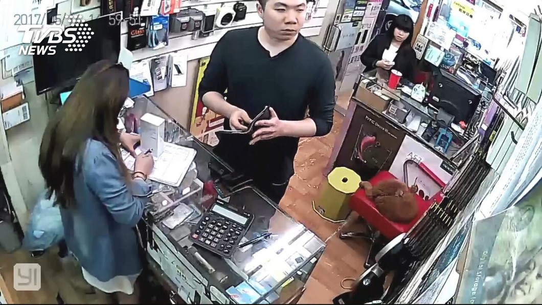我的搖錢樹!曾任百貨樓管 結交「吸金」對象